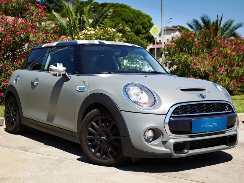MINI COOPER S аренда в Москве