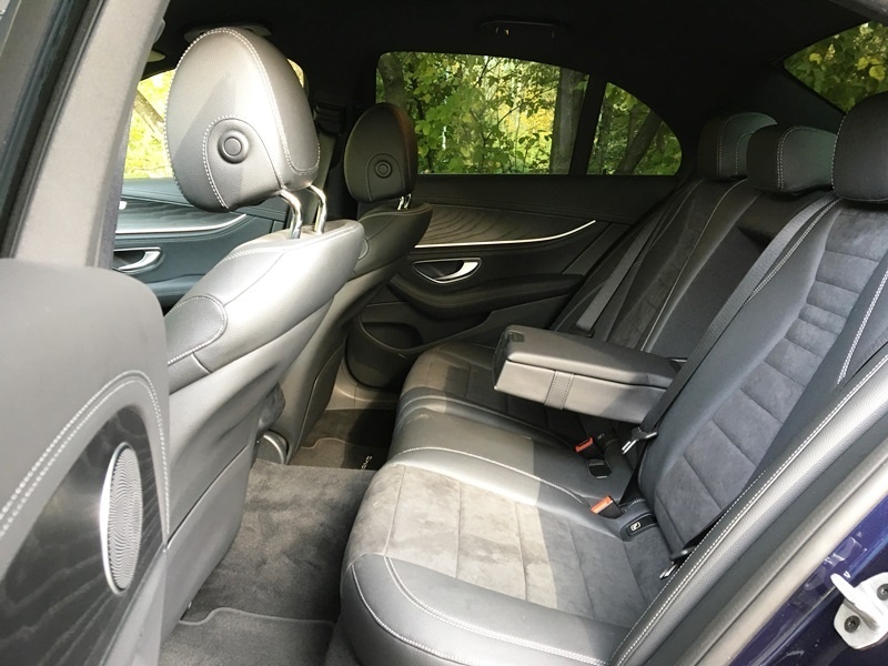 Mercedes E220d 4MATIC AMG rest. аренда в Москве