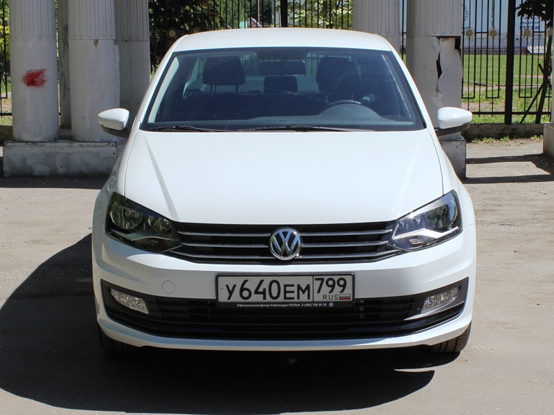 Volkswagen Polo sedan AT автопрокат