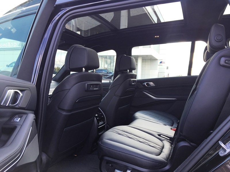 BMW X7 M Sport Pro цена аренды