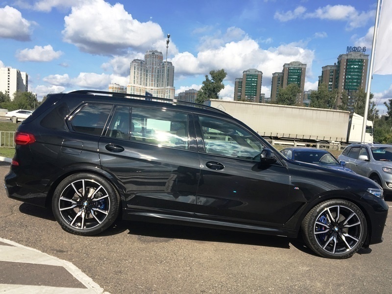 BMW X7 M Sport Pro прокат