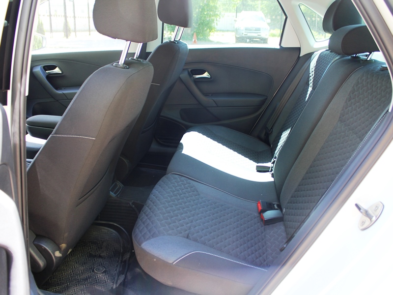 Volkswagen Polo sedan AT взять машину в аренду