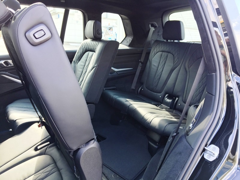 Прокат BMW X7 M Sport Pro в Москве