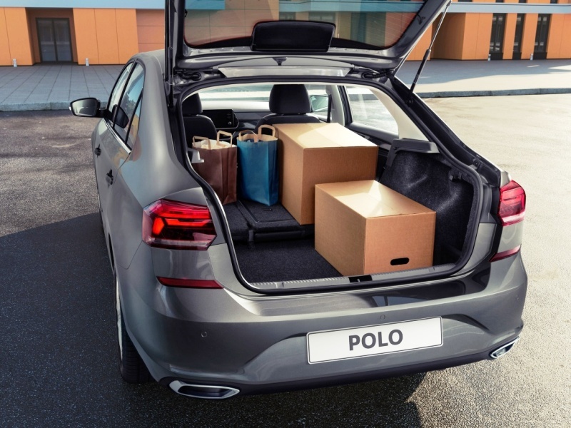 Volkswagen Polo лифтбек  напрокат