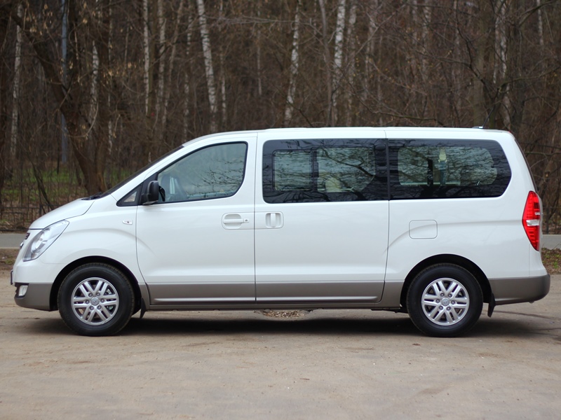 Hyundai Grand Starex (H1) 2.5 CRDi AT напрокат