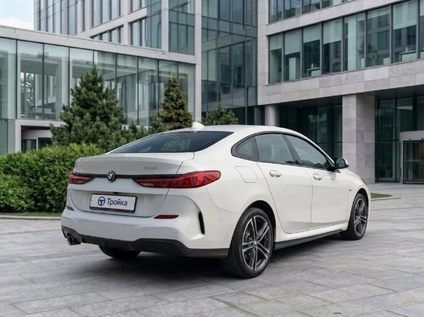 BMW 218 Gran Coupe автомобиль в аренду
