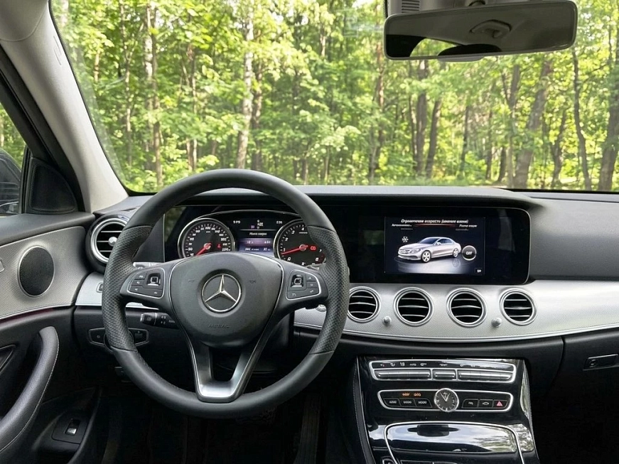 Mercedes E-class W213 аренда в Москве