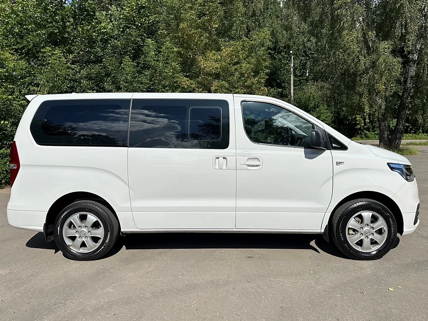 Hyundai Grand Starex 7 seats 4x4 прокат