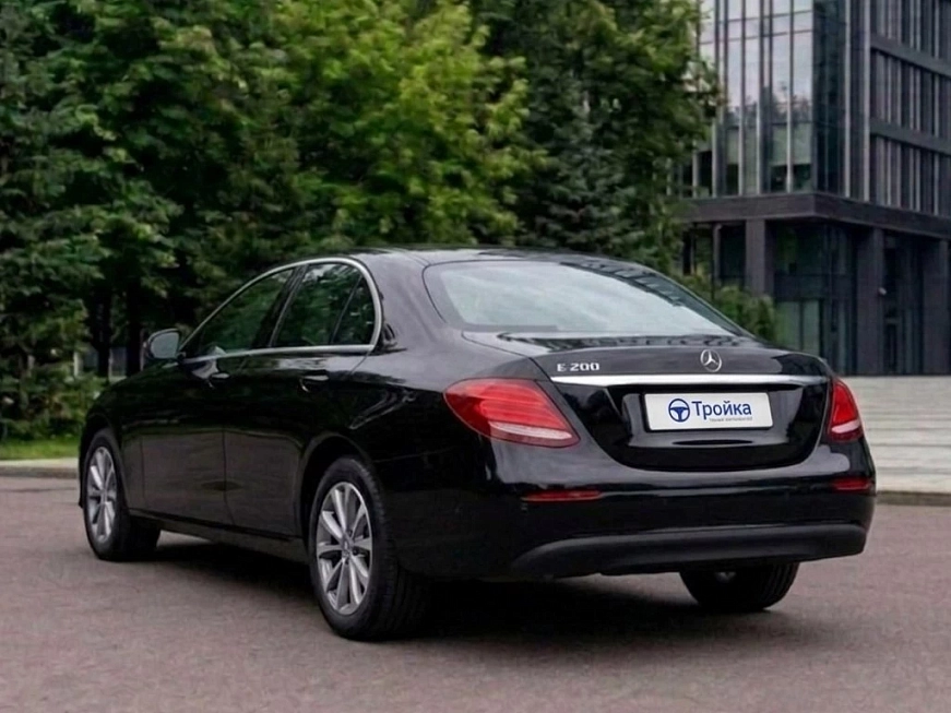 Прокат Mercedes E-class W213 в Москве