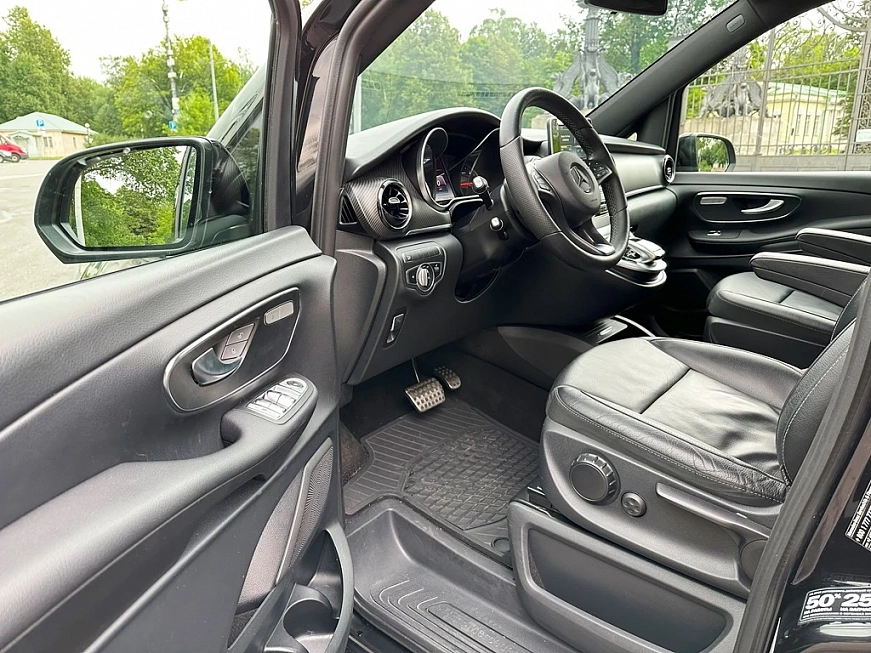 Прокат Mercedes V 250D L AMG rest. в Москве