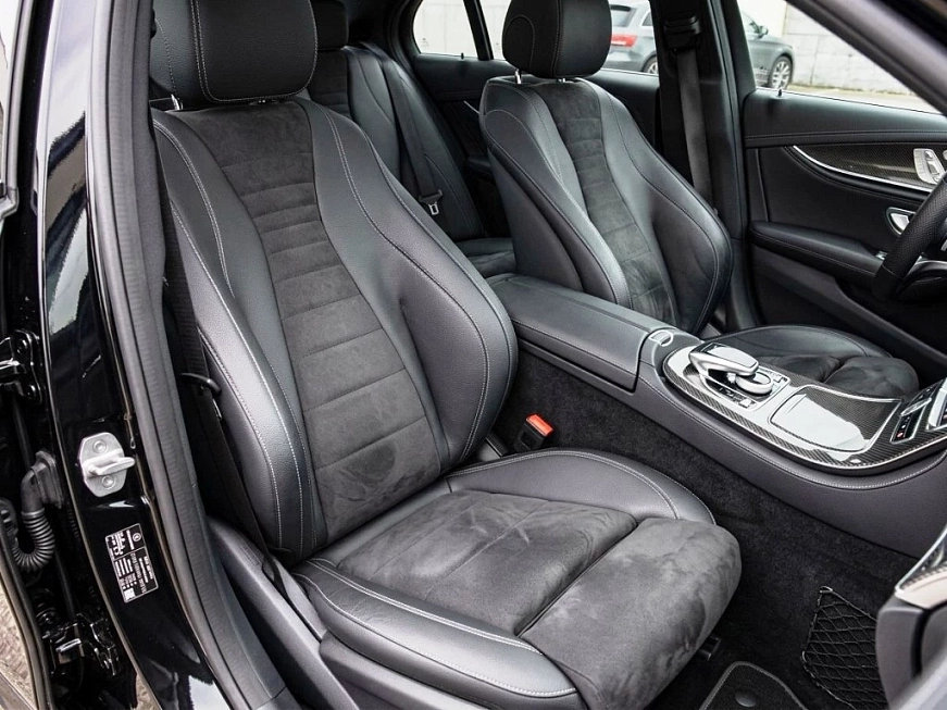 Mercedes E200 4MATIC AMG rest. цена аренды