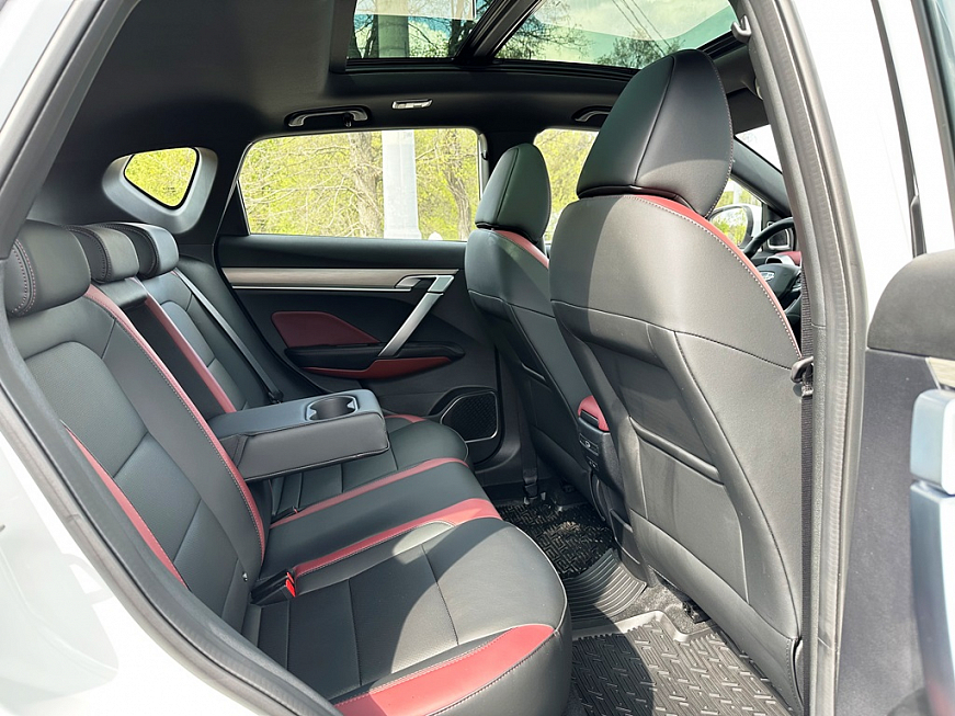 Прокат Geely Coolray Flagship в Москве