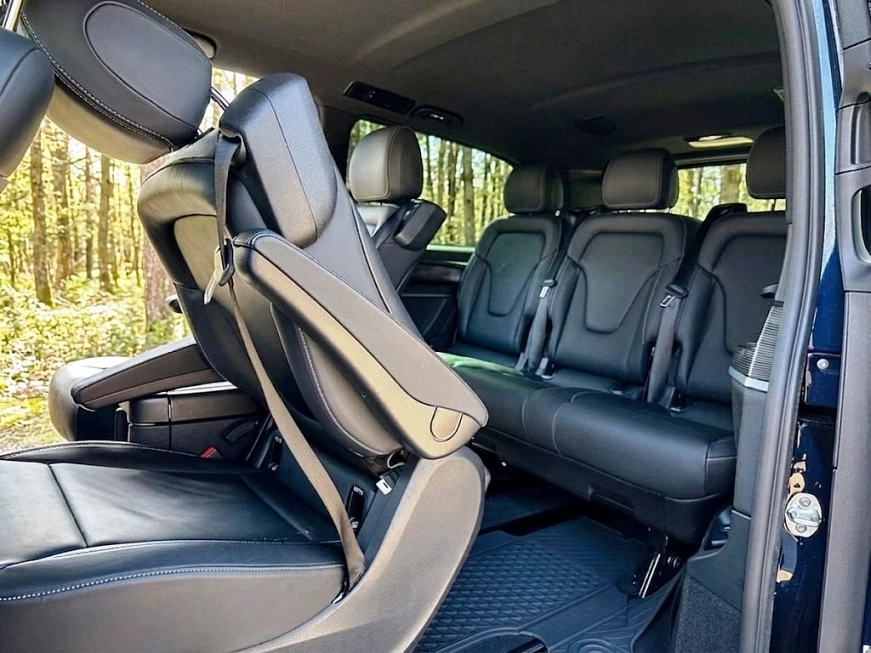 Mercedes V 250D L AMG rest. взять машину в аренду